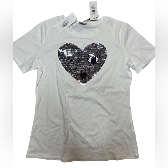 NWT WHY DRESS WOMENS TEE REVERSIBLE SEQUIN HEART SIZE M - Picture 2 of 3